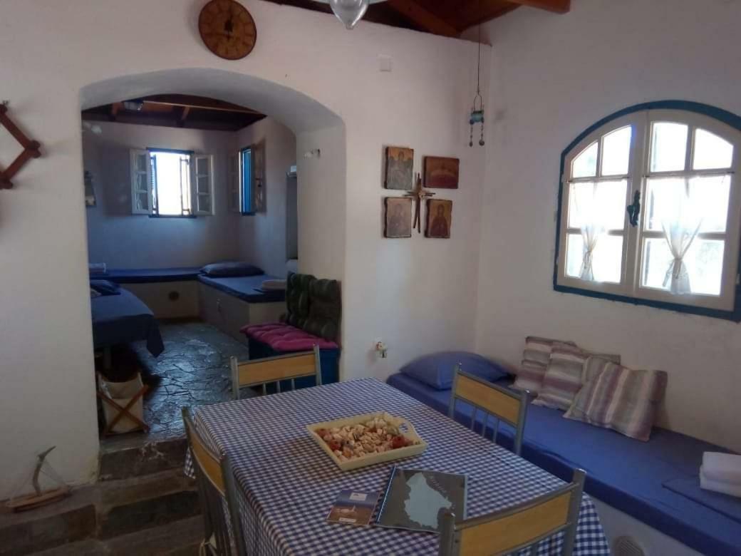 Cerigo Hilltop House Villa Agia Anastasia Buitenkant foto